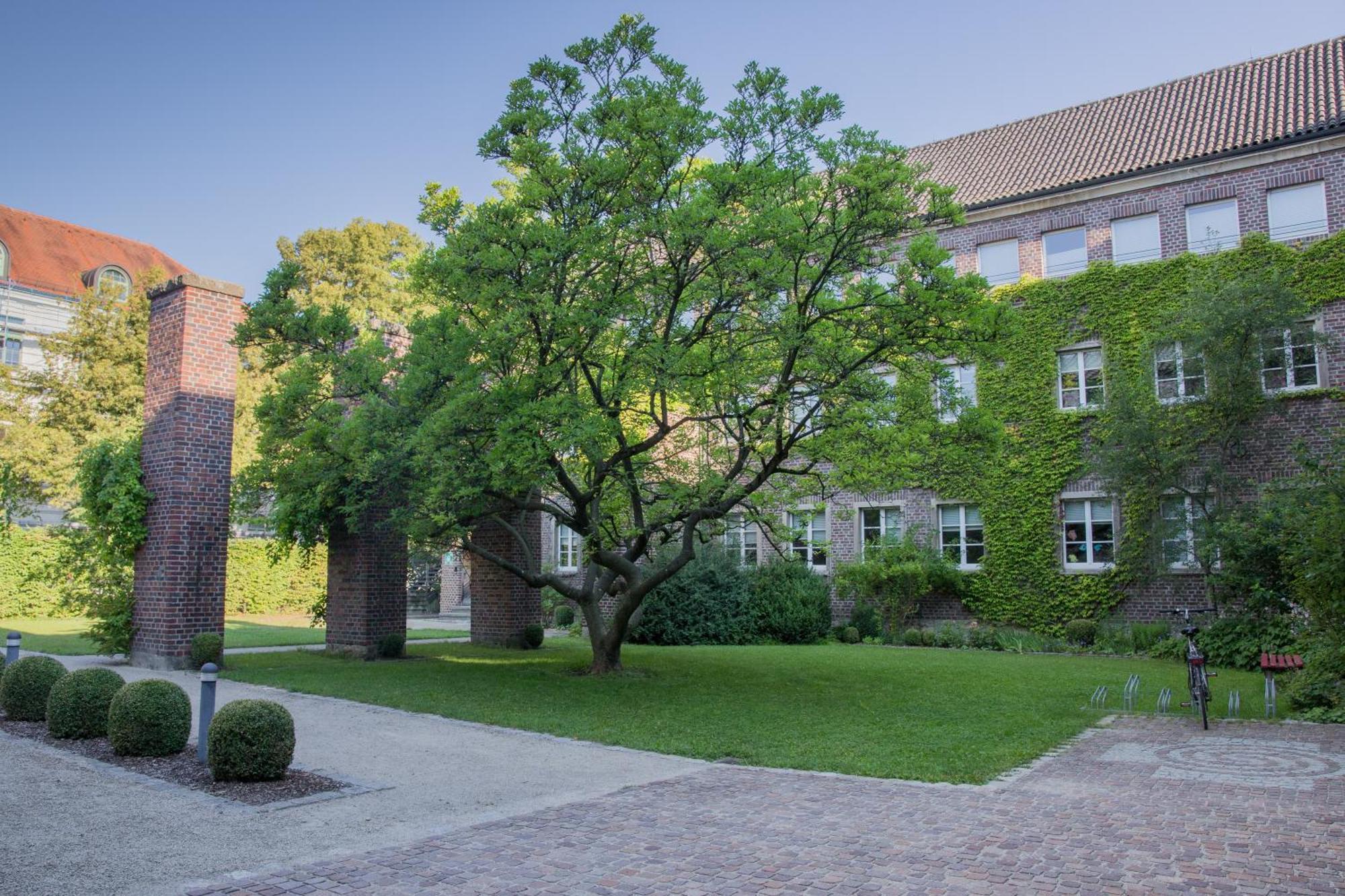 Bildungs- Und Gaestehaus Pallotti Haus Freising Hotel Ngoại thất bức ảnh